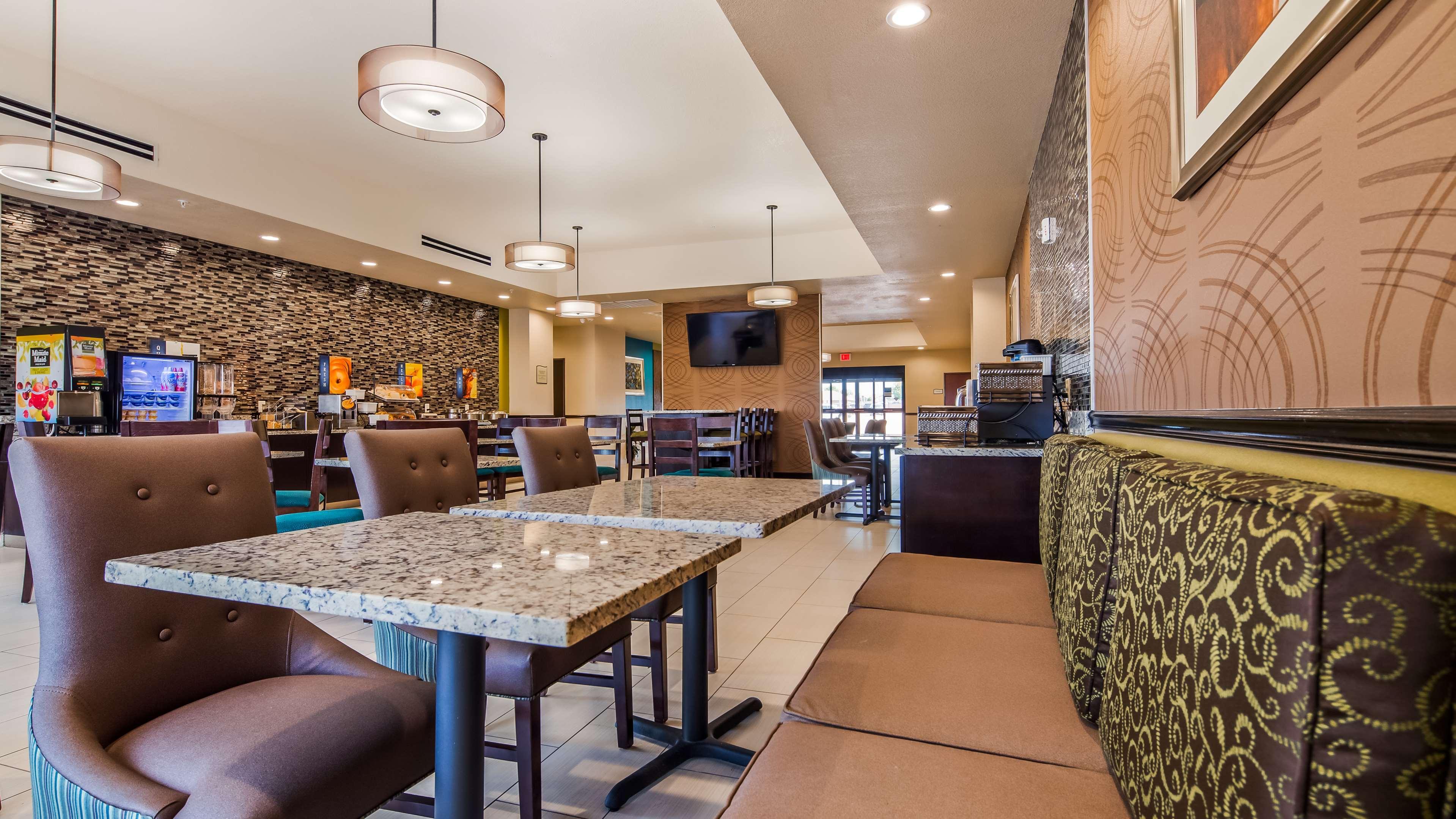 Best Western Plus/Executive Residency Elk City Extérieur photo